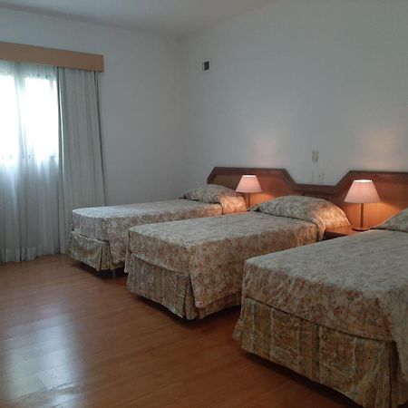ז'רינו Paradies Hotel Express מראה חיצוני תמונה