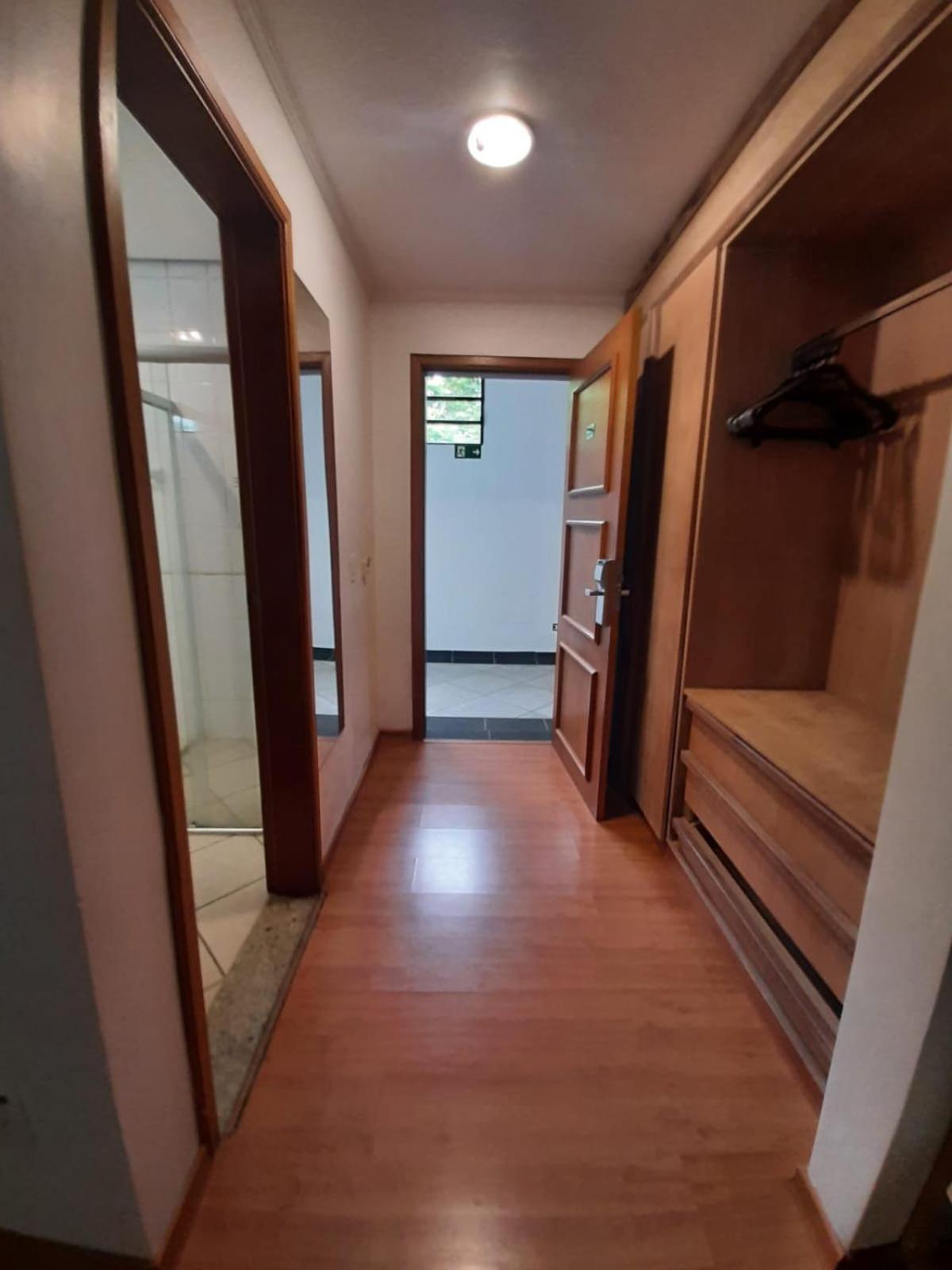 ז'רינו Paradies Hotel Express מראה חיצוני תמונה